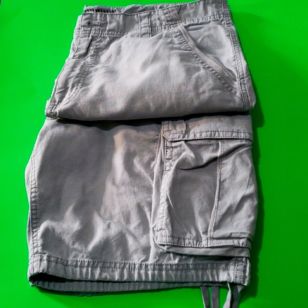 Mens cargo shorts